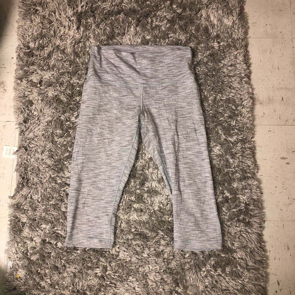 Lululemon cropped leggings
